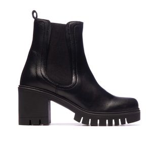 L’intervalle Jasper black leather heeled Chelsea boot pull-on size 40